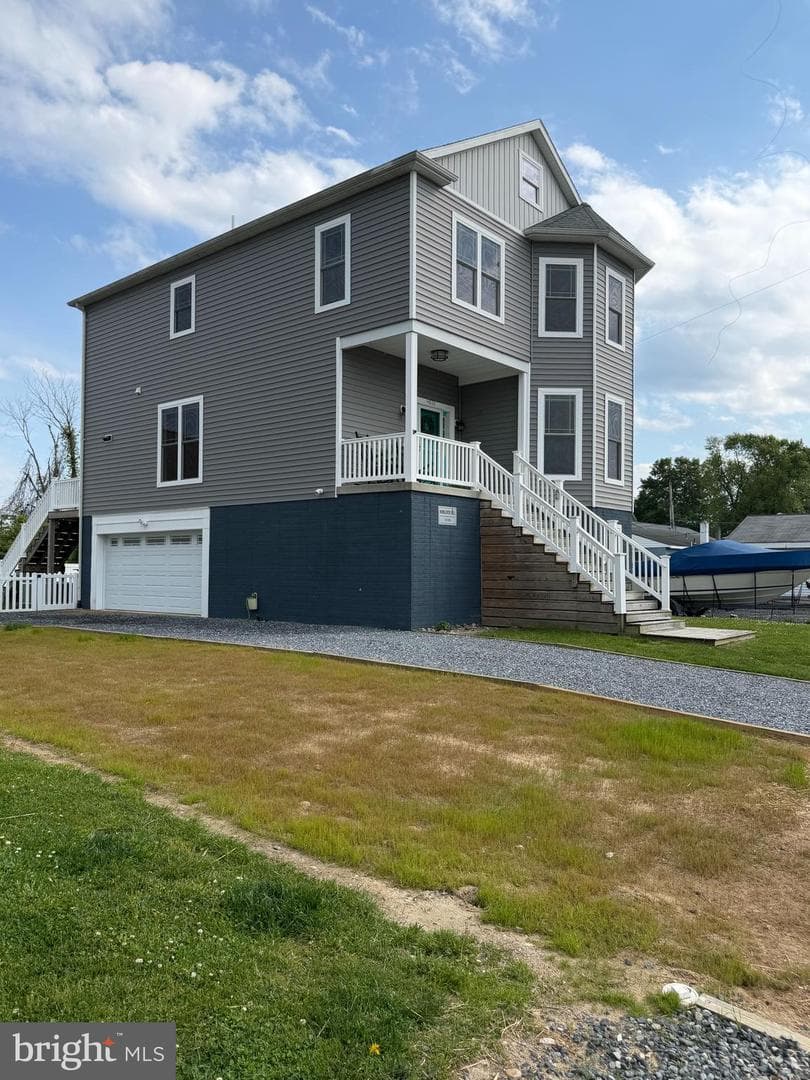 9031 Hinton Avenue photo 3