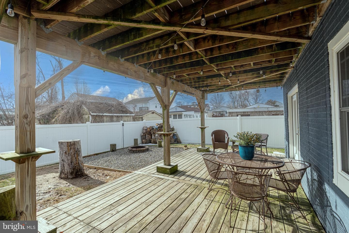 9031 Hinton Avenue photo 33