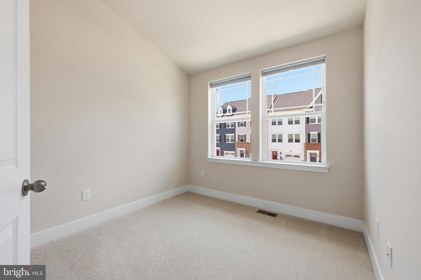 2403 Woodlands Road photo 34