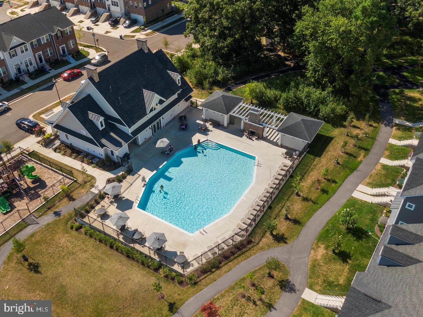 2403 Woodlands Road photo 58