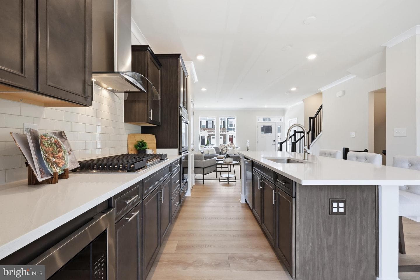 2403 Woodlands Road photo 6