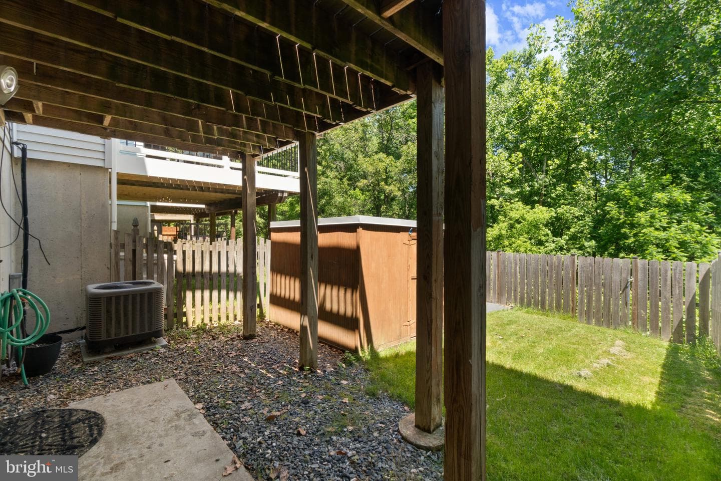 16 Hardwood Drive photo 23