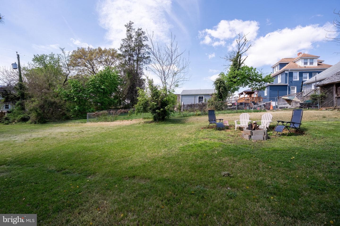 4513 Kenwood Avenue photo 27