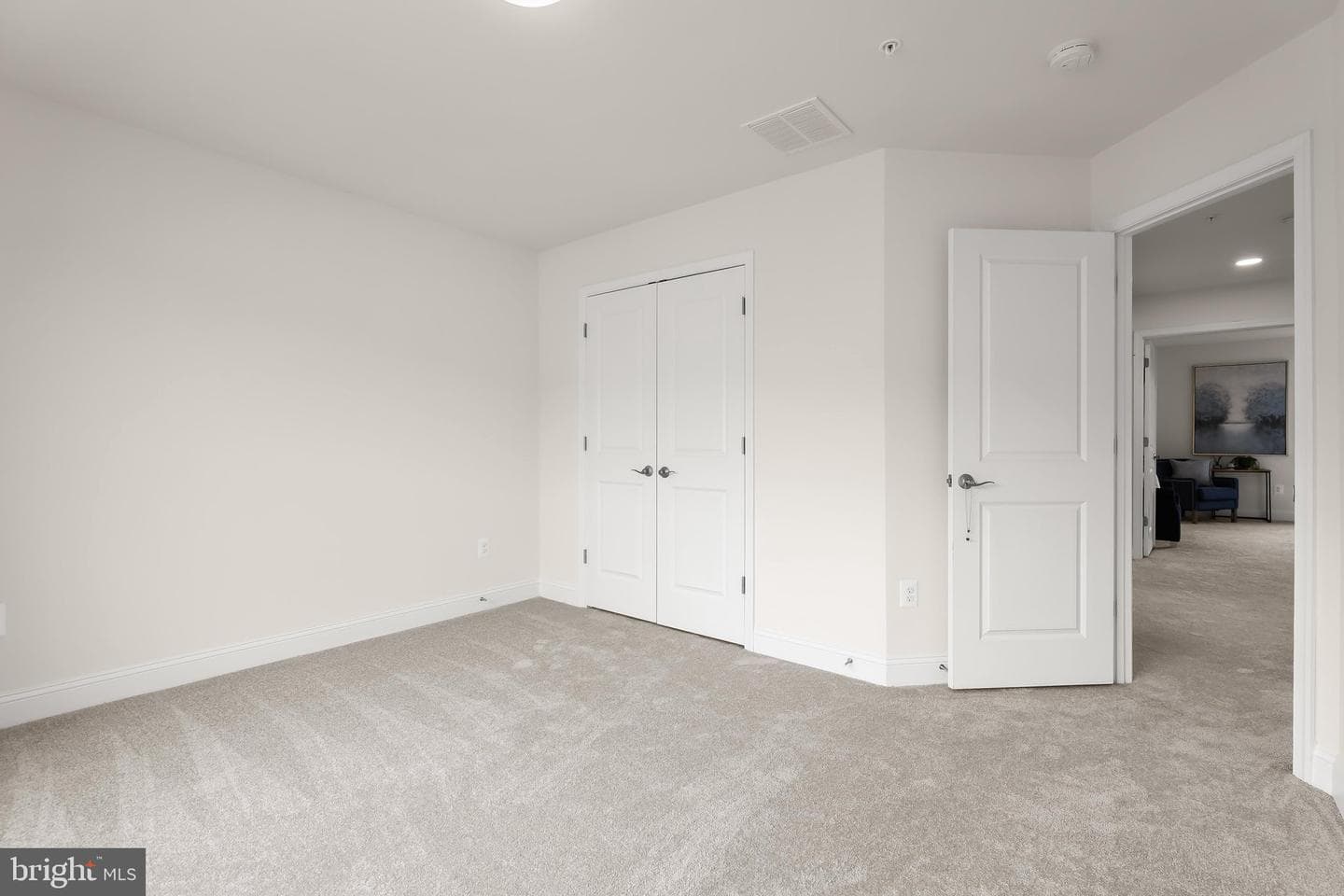 3 Greensborough Road photo 23