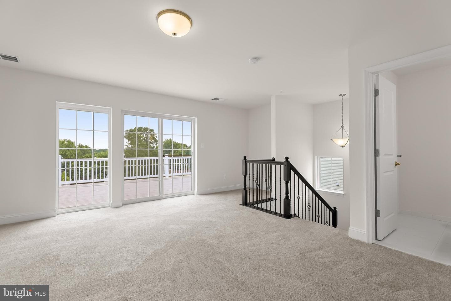 3 Greensborough Road photo 29