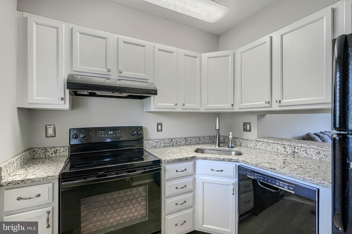 127 Bourbon Court photo 6