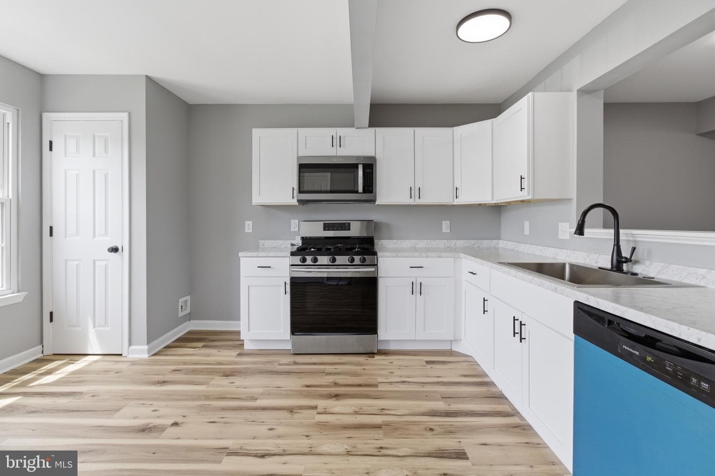 4 Blue Spire Cir photo 13