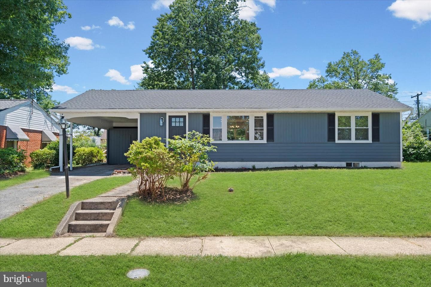 1815 Dunwoody Road photo 3