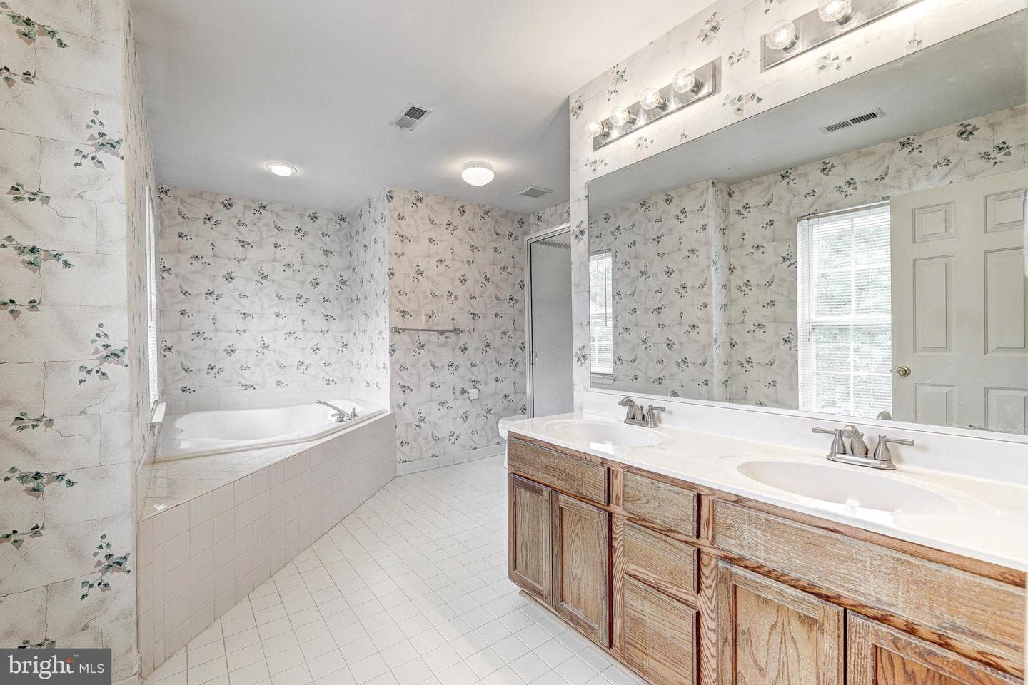 201 Marshall Wood Road photo 17