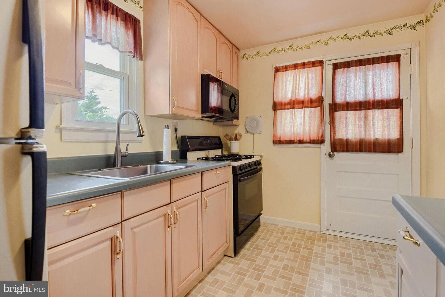 1816 Hanford Road photo 10