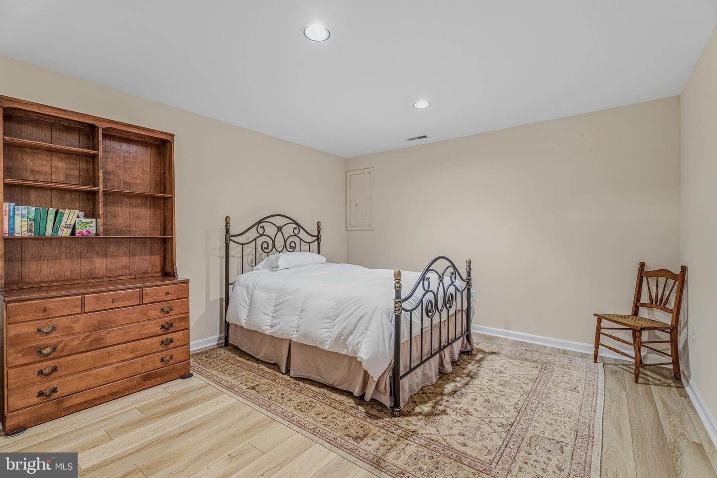 37 Farnham Way photo 40