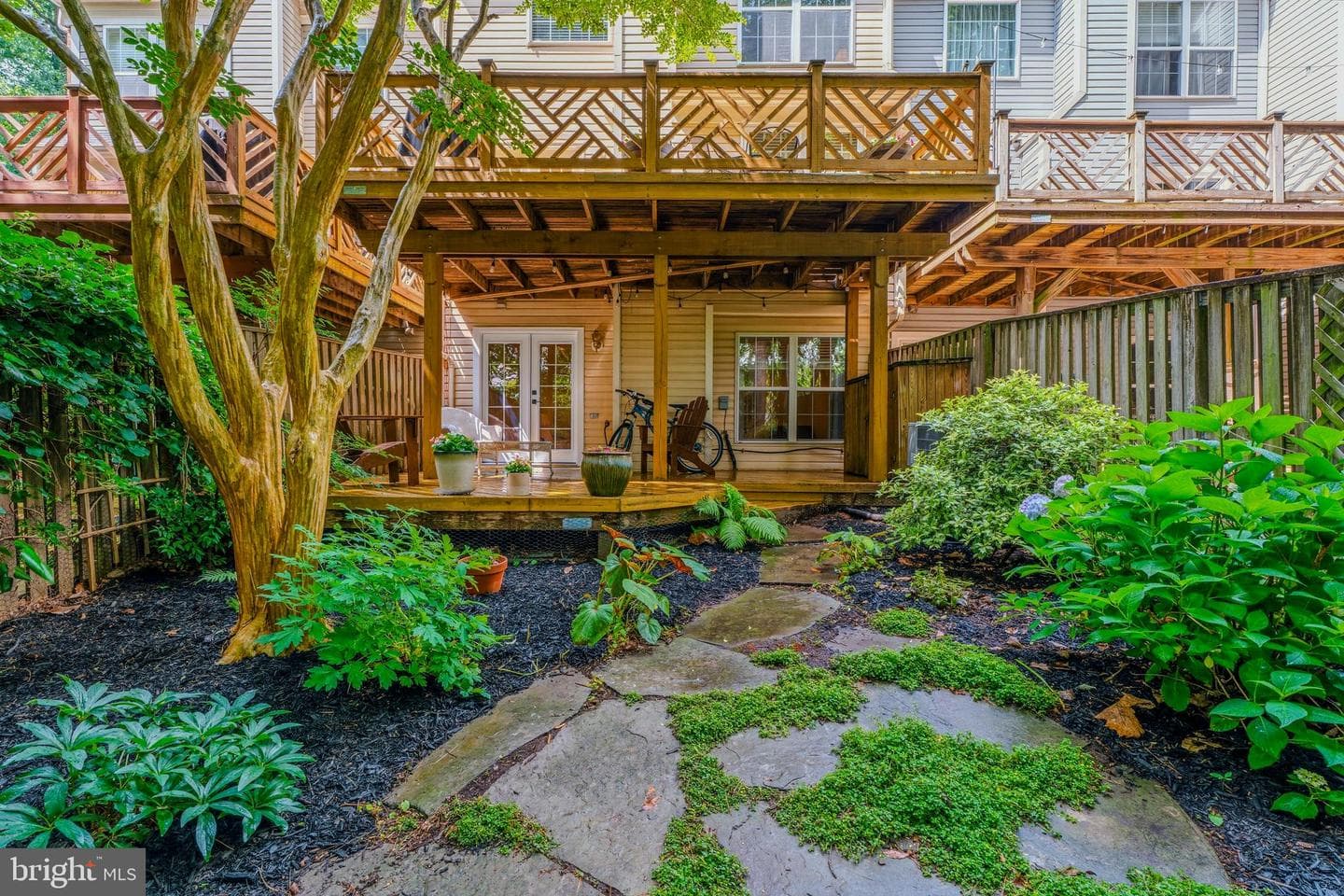 37 Farnham Way photo 46