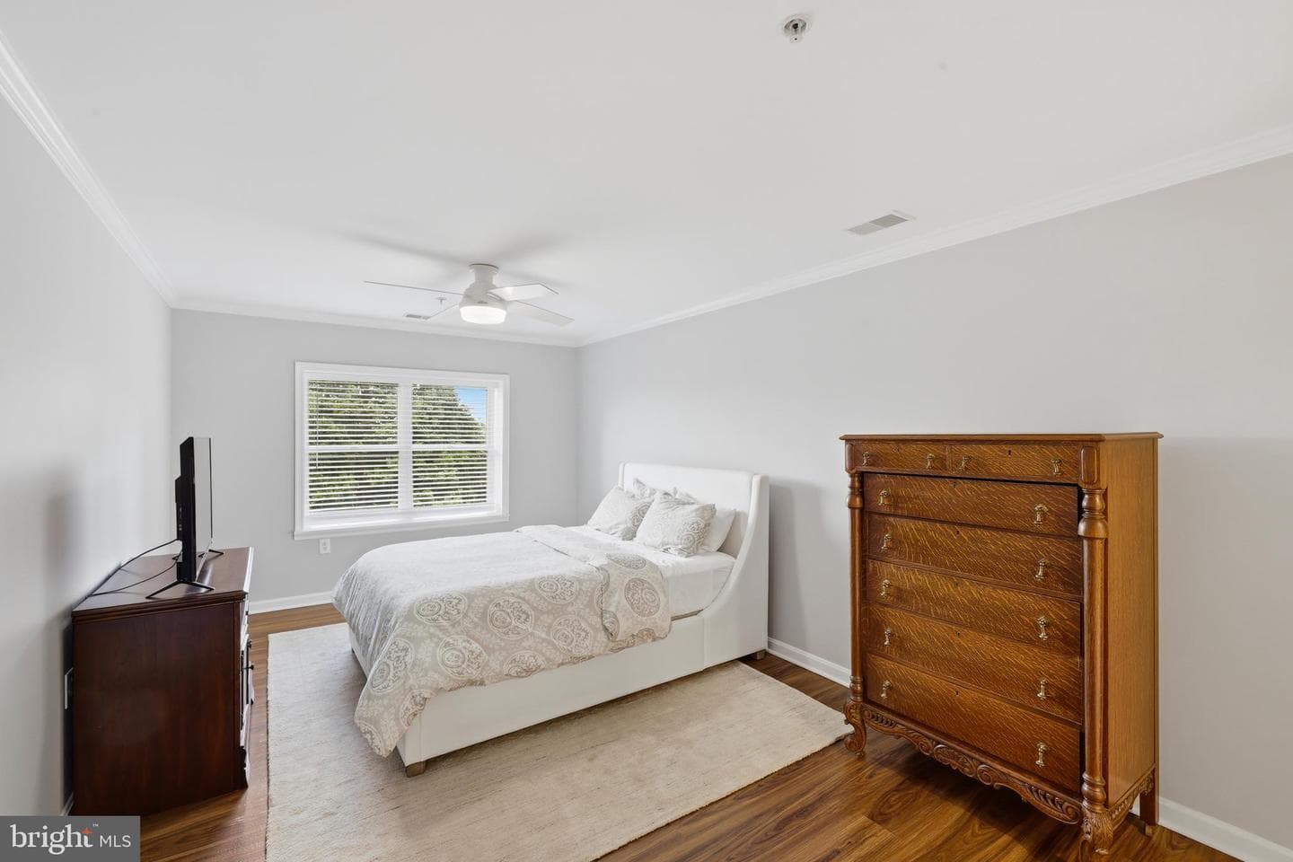 12240 Roundwood Road #605 photo 14