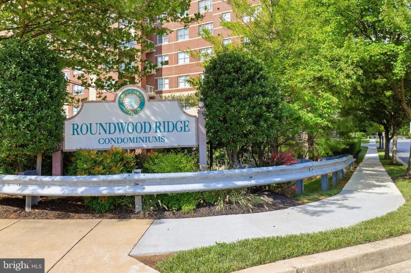 12240 Roundwood Road #605 photo 38