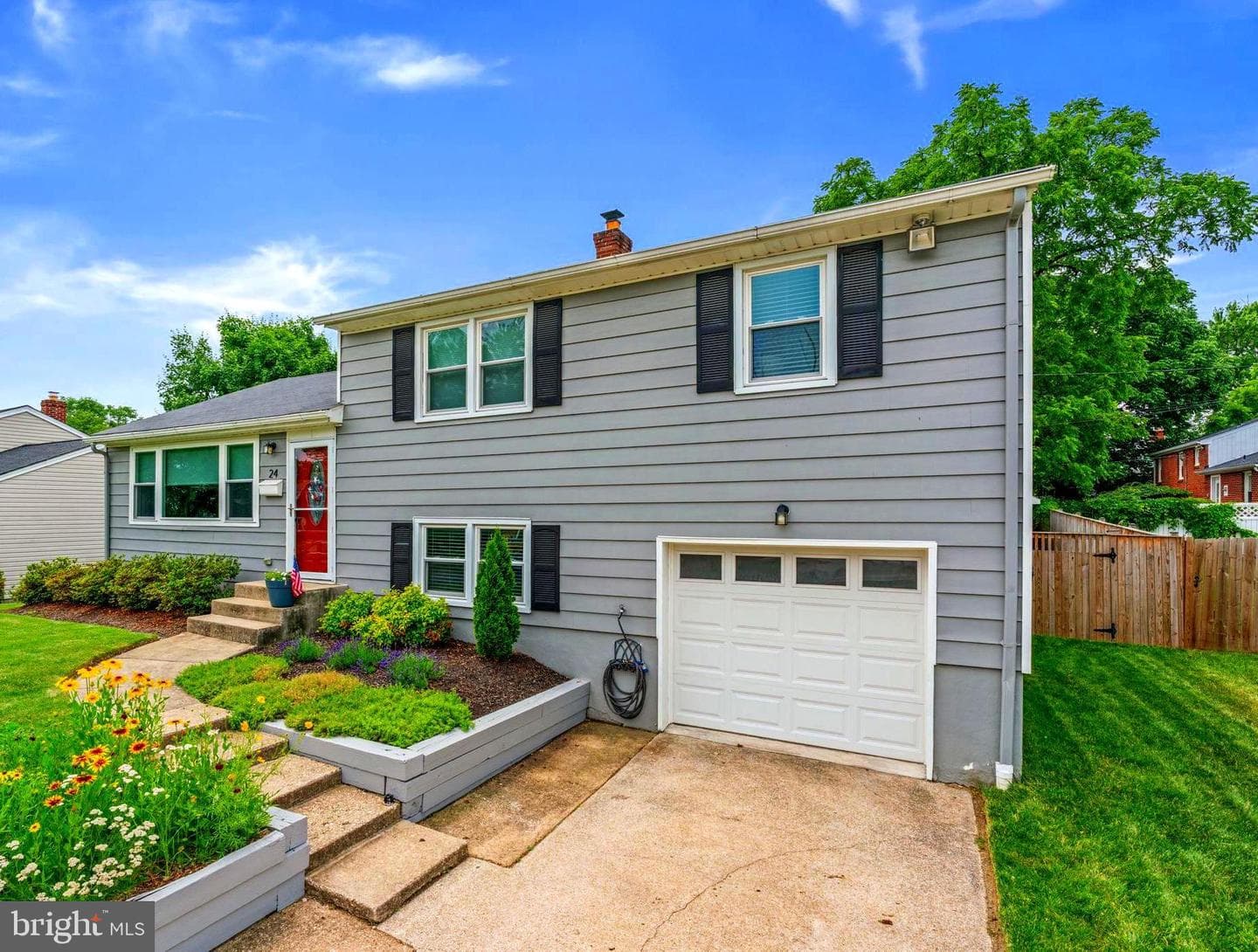 24 Delrey Avenue photo 4