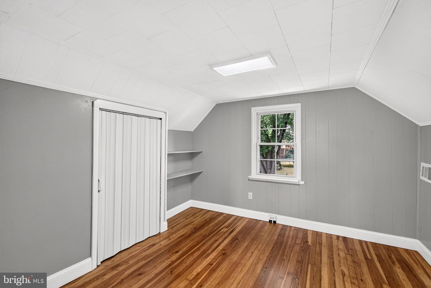 104 W Elm Avenue photo 21