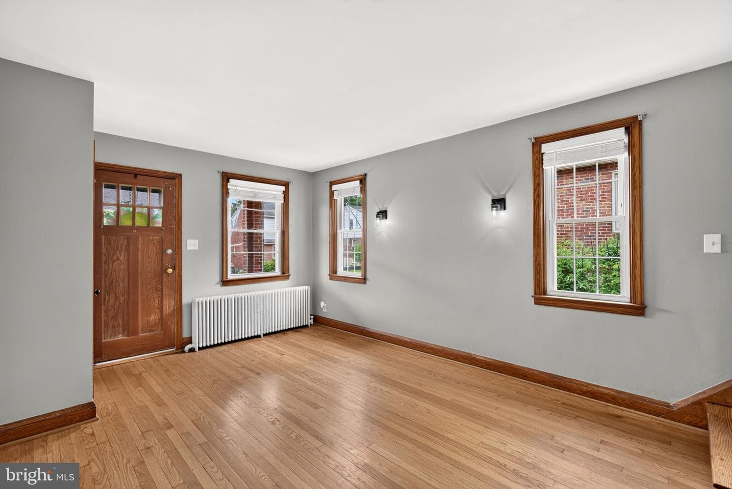 104 W Elm Avenue photo 6