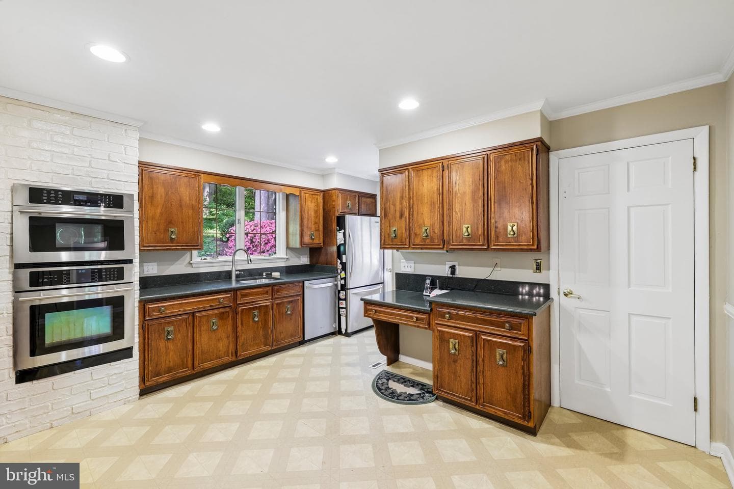 11124 Old Carriage Road photo 25