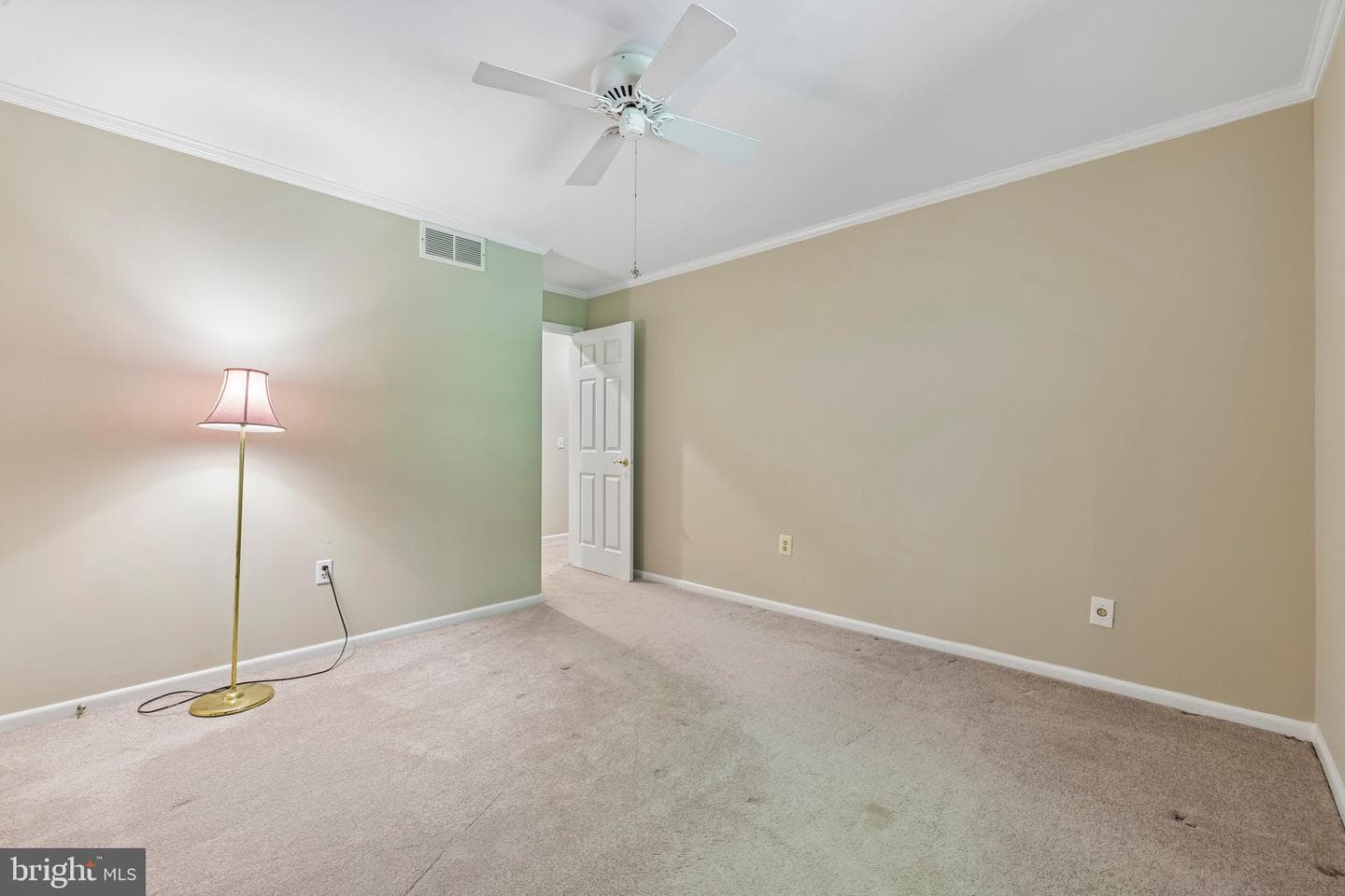 11124 Old Carriage Road photo 34