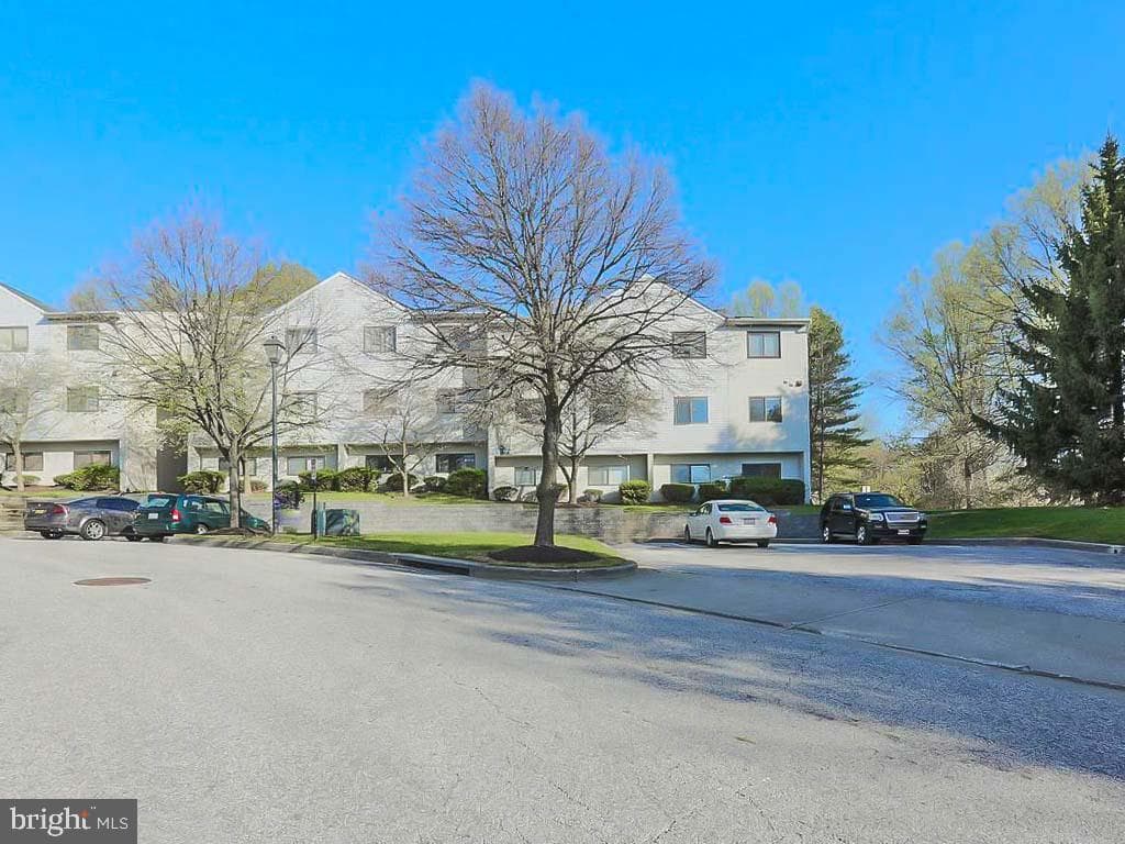 78 Ashlar Hill Ct # 1 photo 24