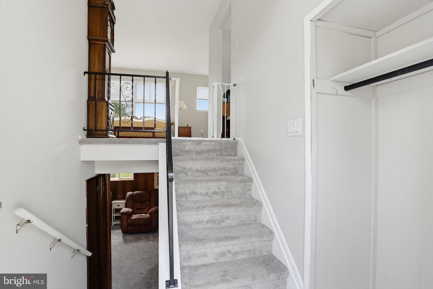 218 Timber Grove Road photo 3