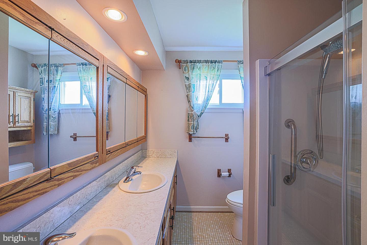 9106 Sandra Park Road photo 34