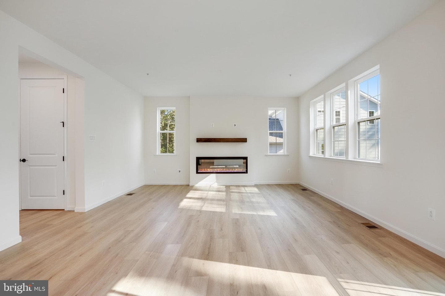 5715 Charlies Way photo 15