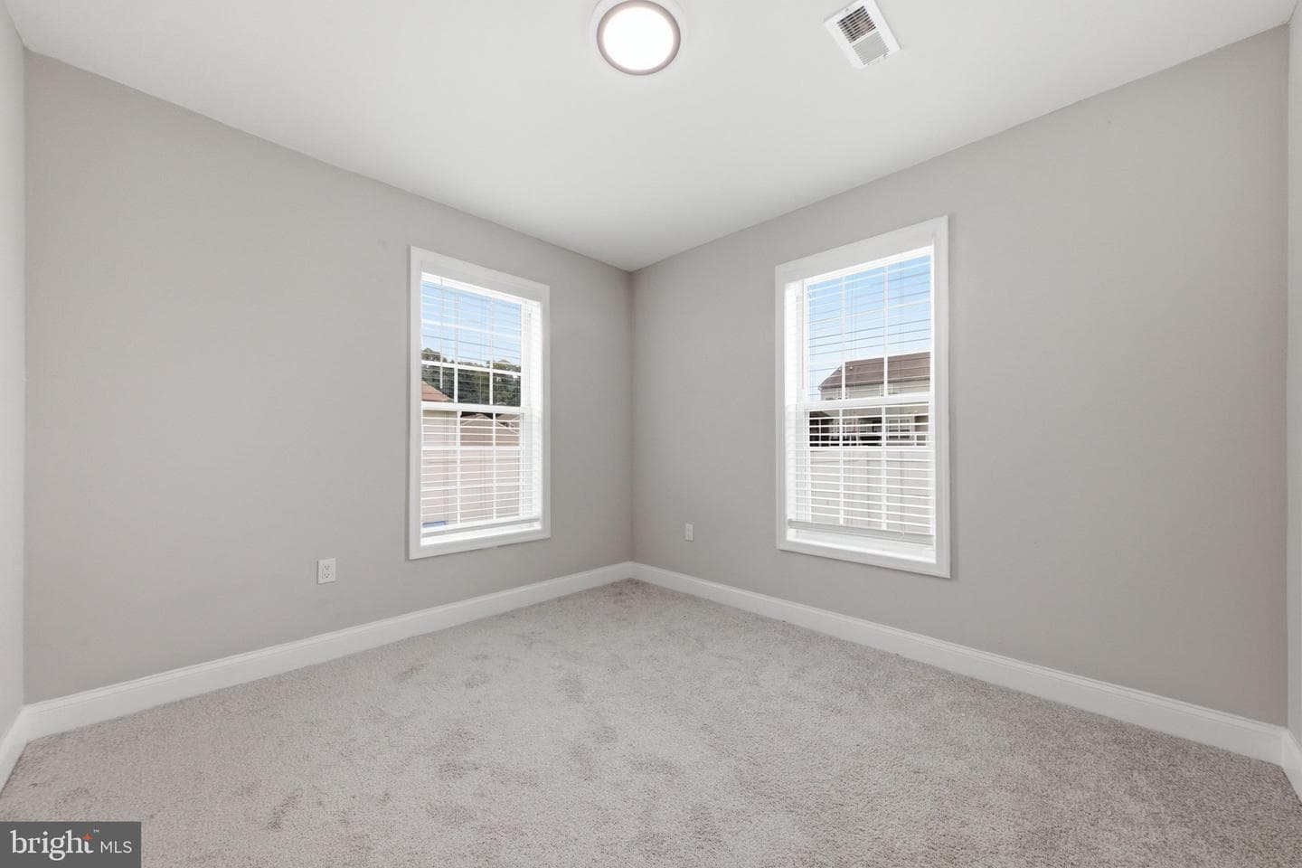 3524 Meadowside photo 26