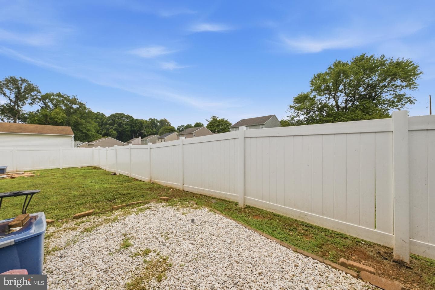 3524 Meadowside photo 50