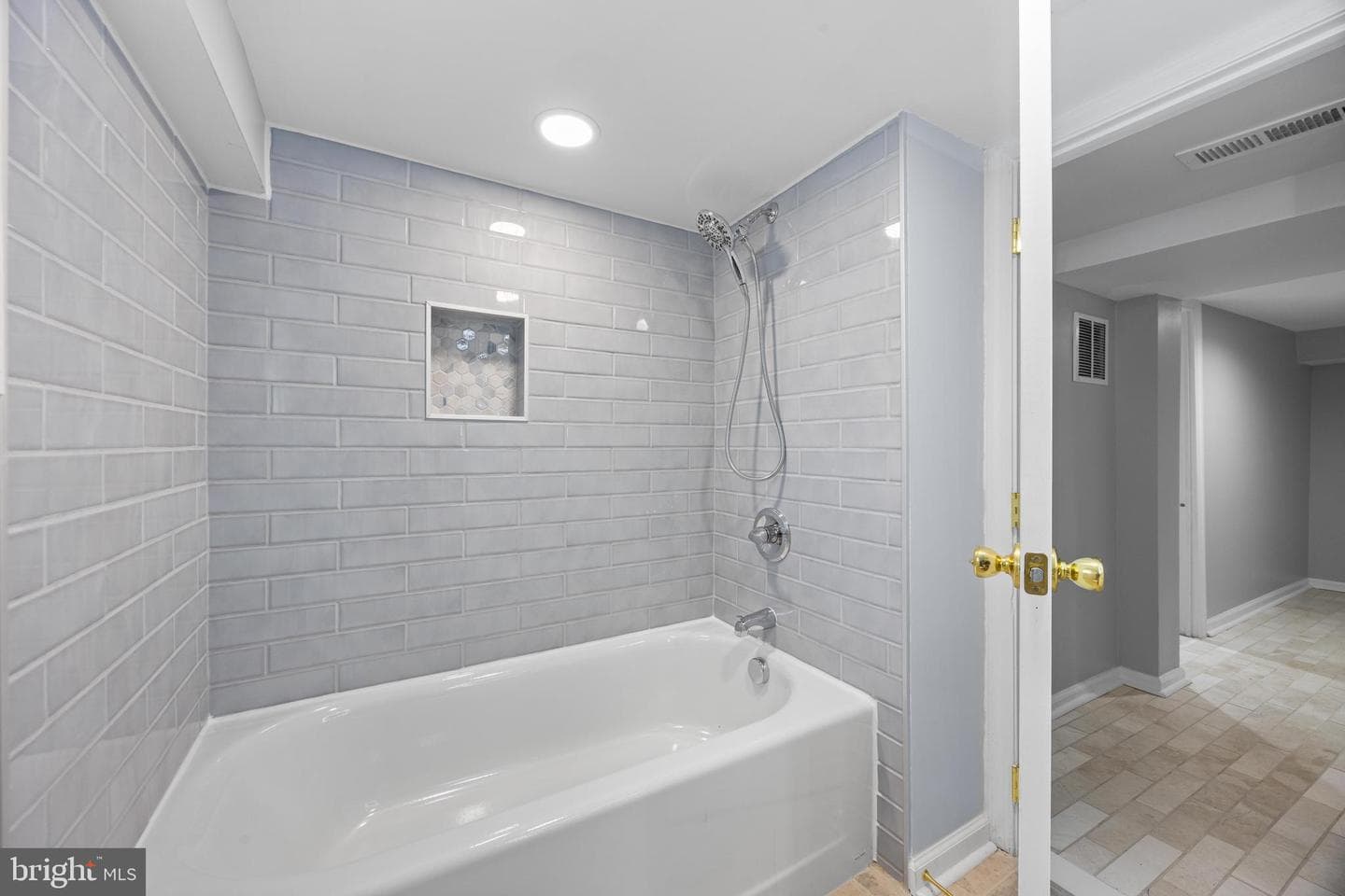 102 Nelson Road photo 30