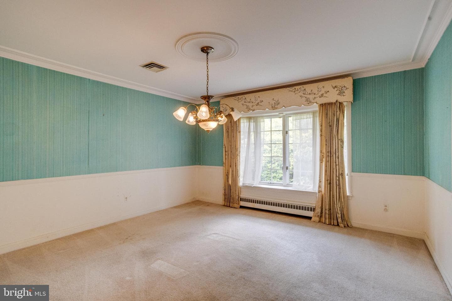 500 Stratford Ct photo 43
