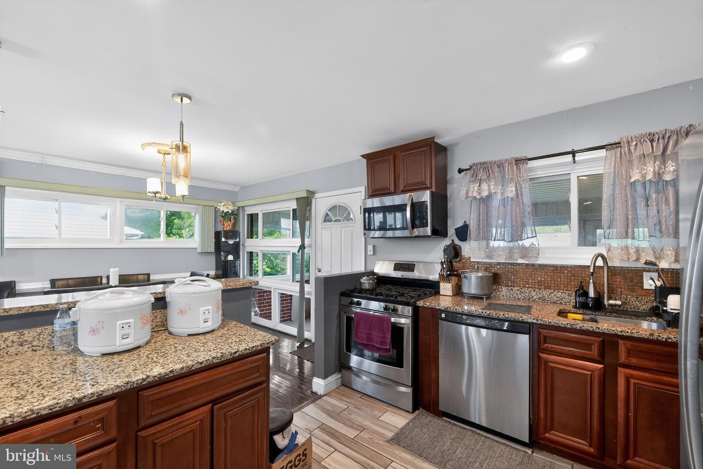 5909 Charnwood Road photo 15