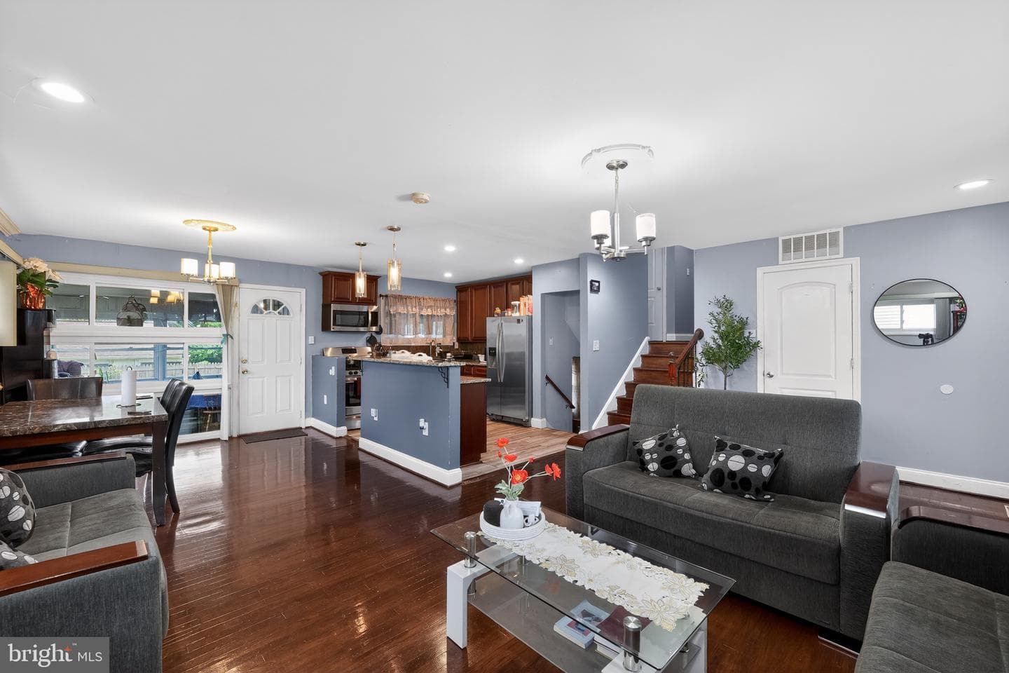 5909 Charnwood Road photo 8