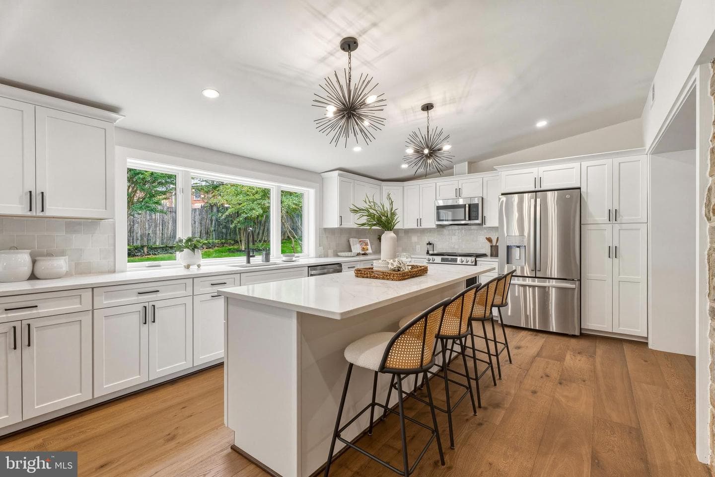 908 Stevenson photo 11