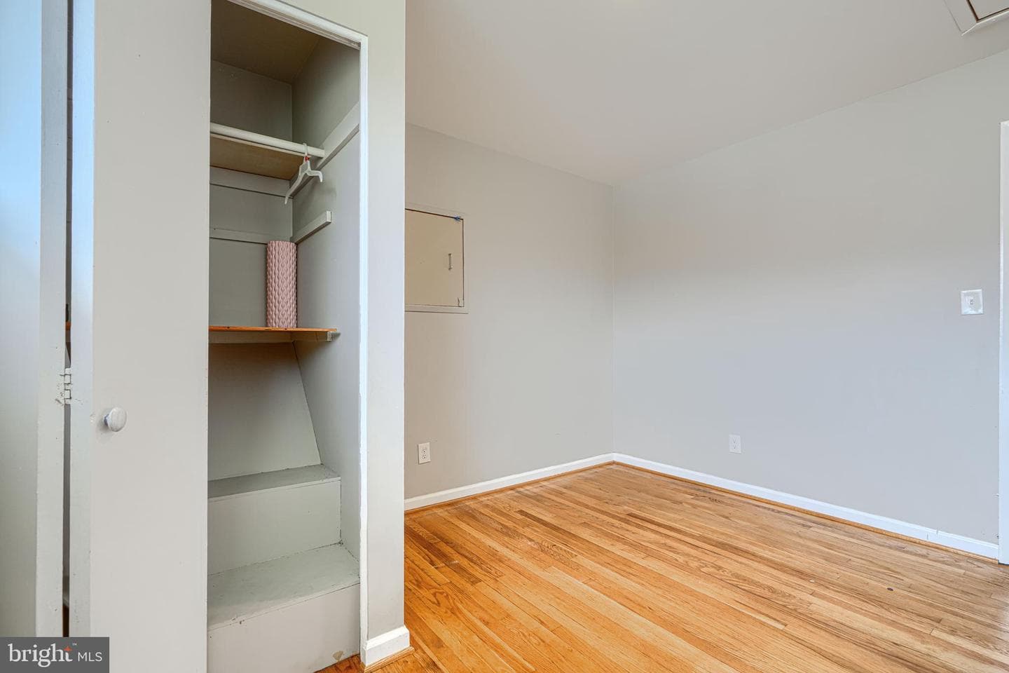 1405 Ingleside Avenue photo 24