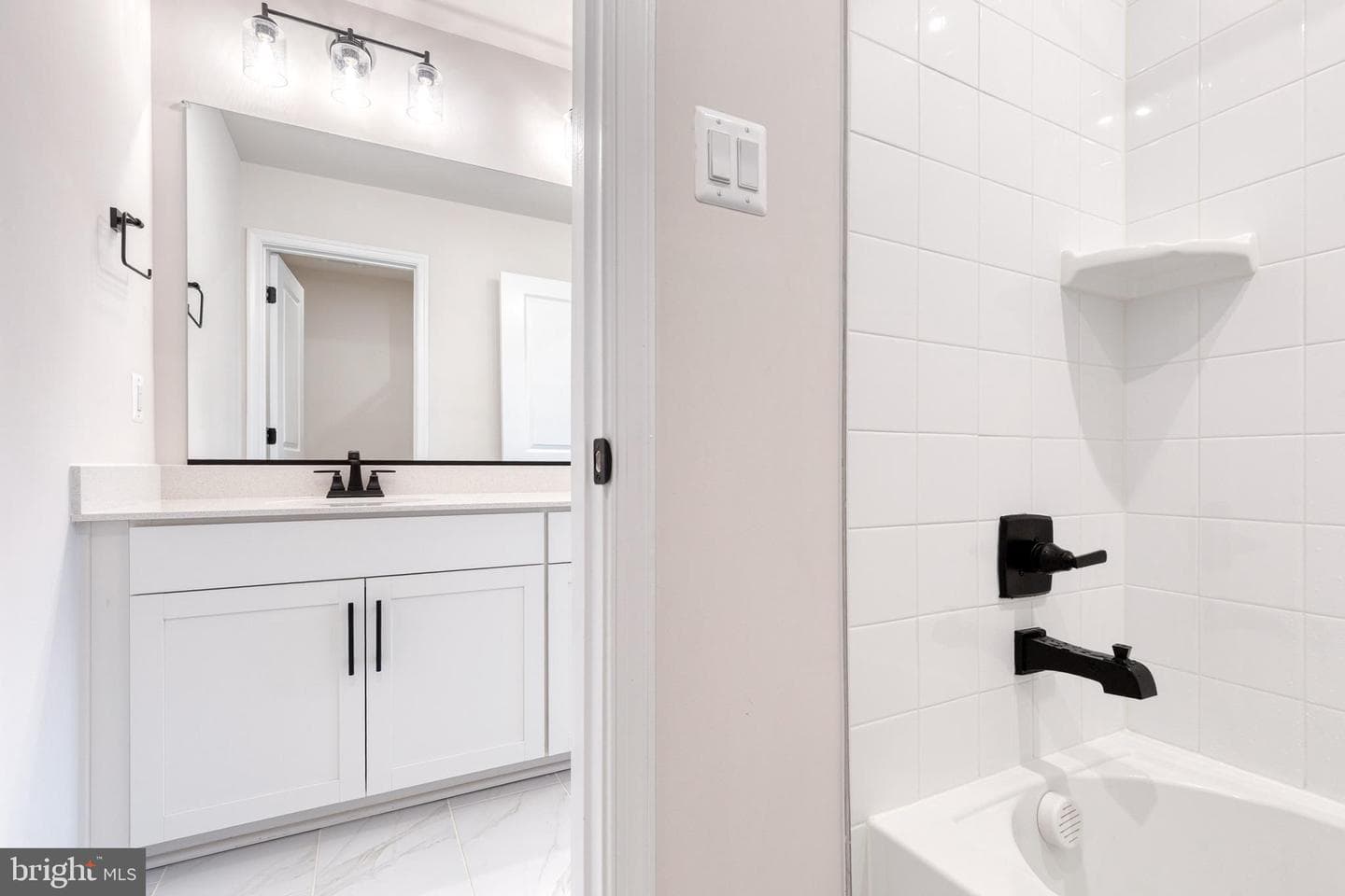5701 Charlies Way photo 34