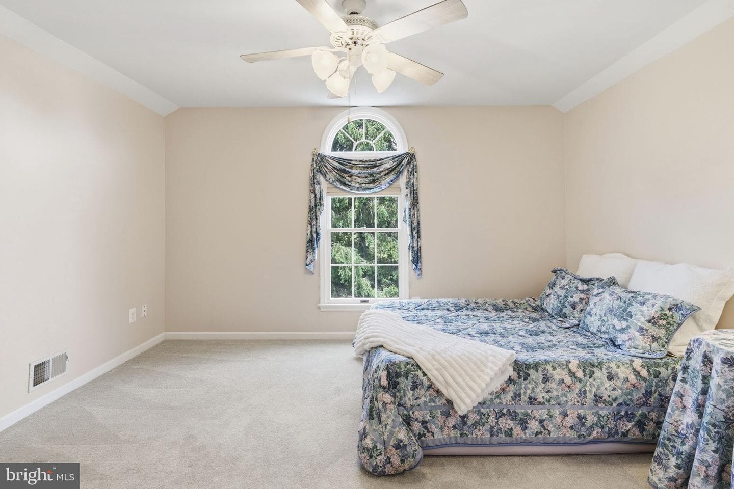 24 Manor Knoll Court photo 59