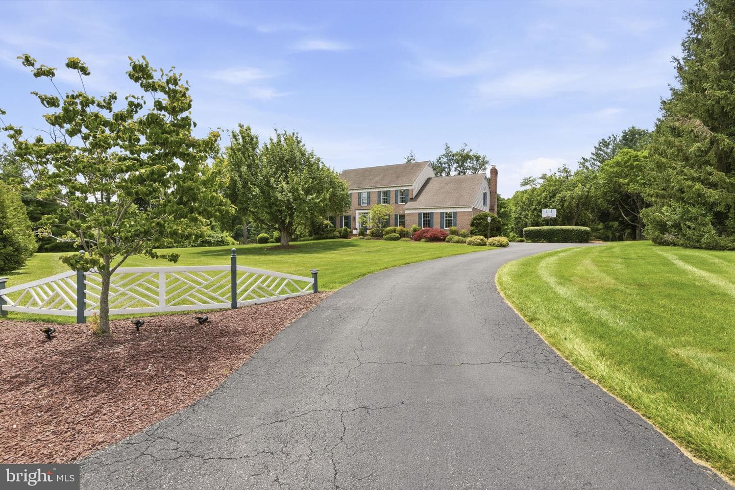 24 Manor Knoll Court photo 7