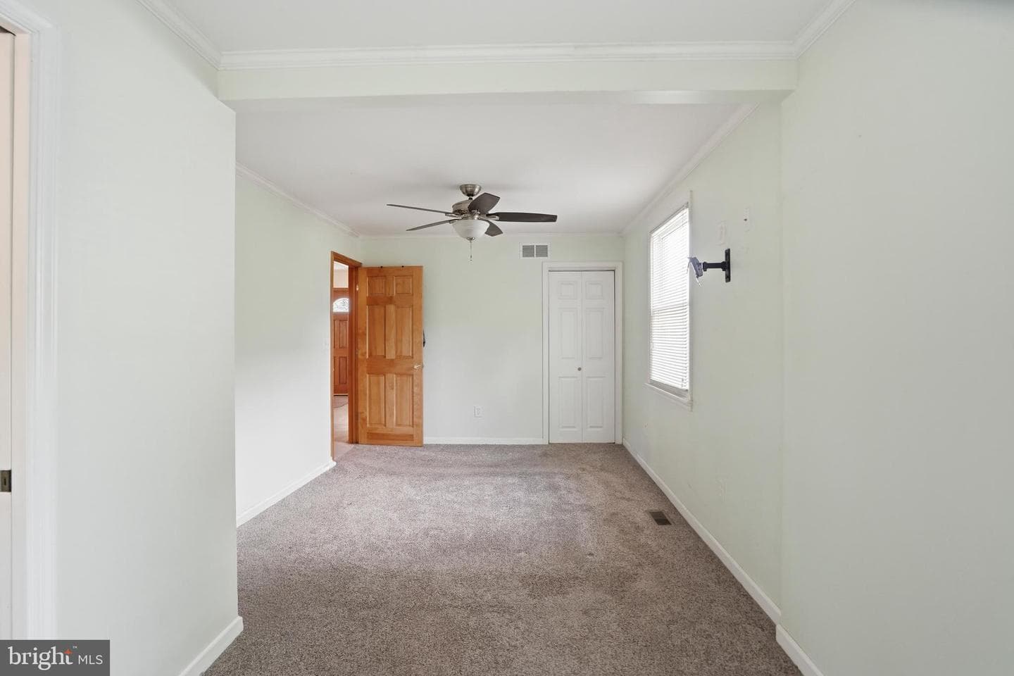 8240 Longpoint Road photo 17