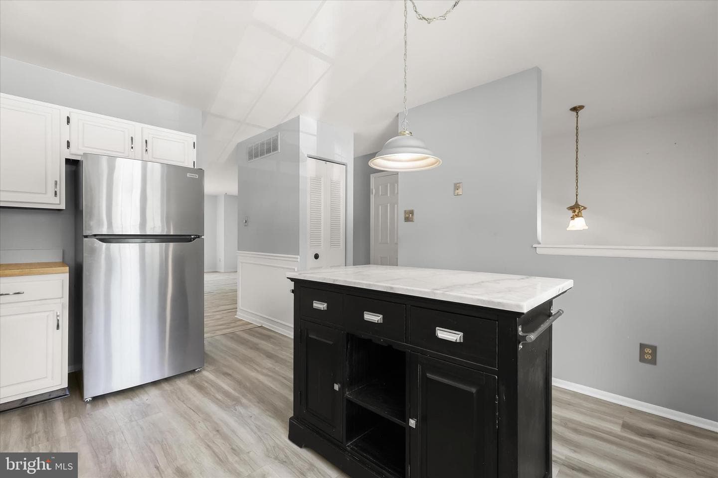 26 Valley Crossing Circle photo 7