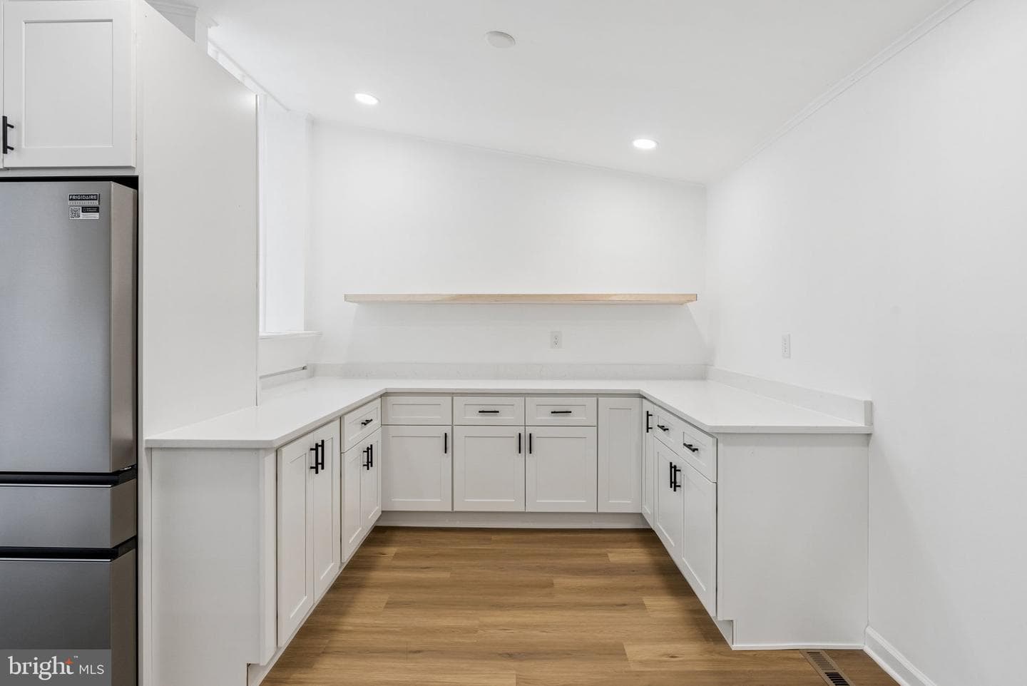 4748 Old Court Road photo 11