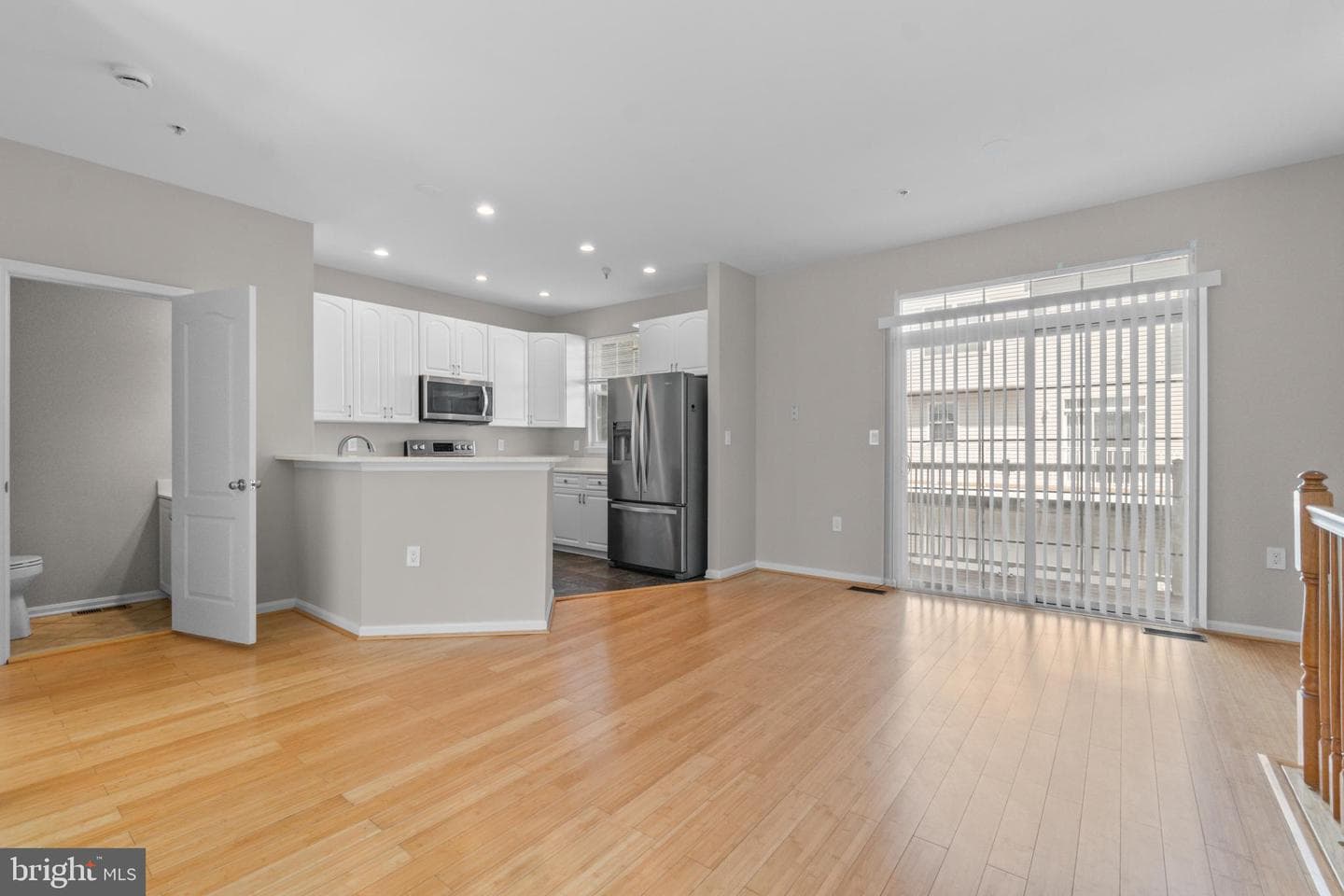 519 Ensemble Ct photo 16