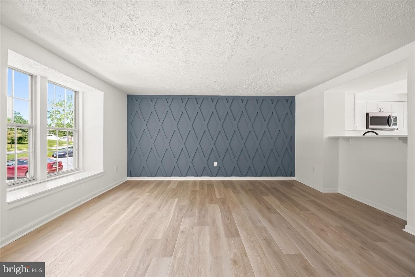 7833 Paddock Way photo 6