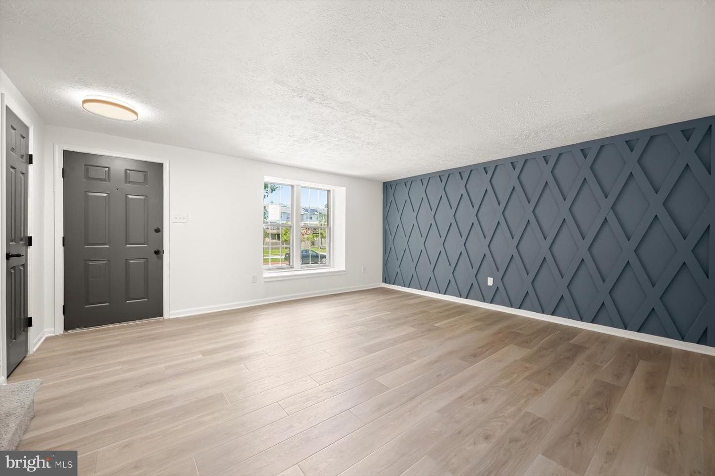 7833 Paddock Way photo 9