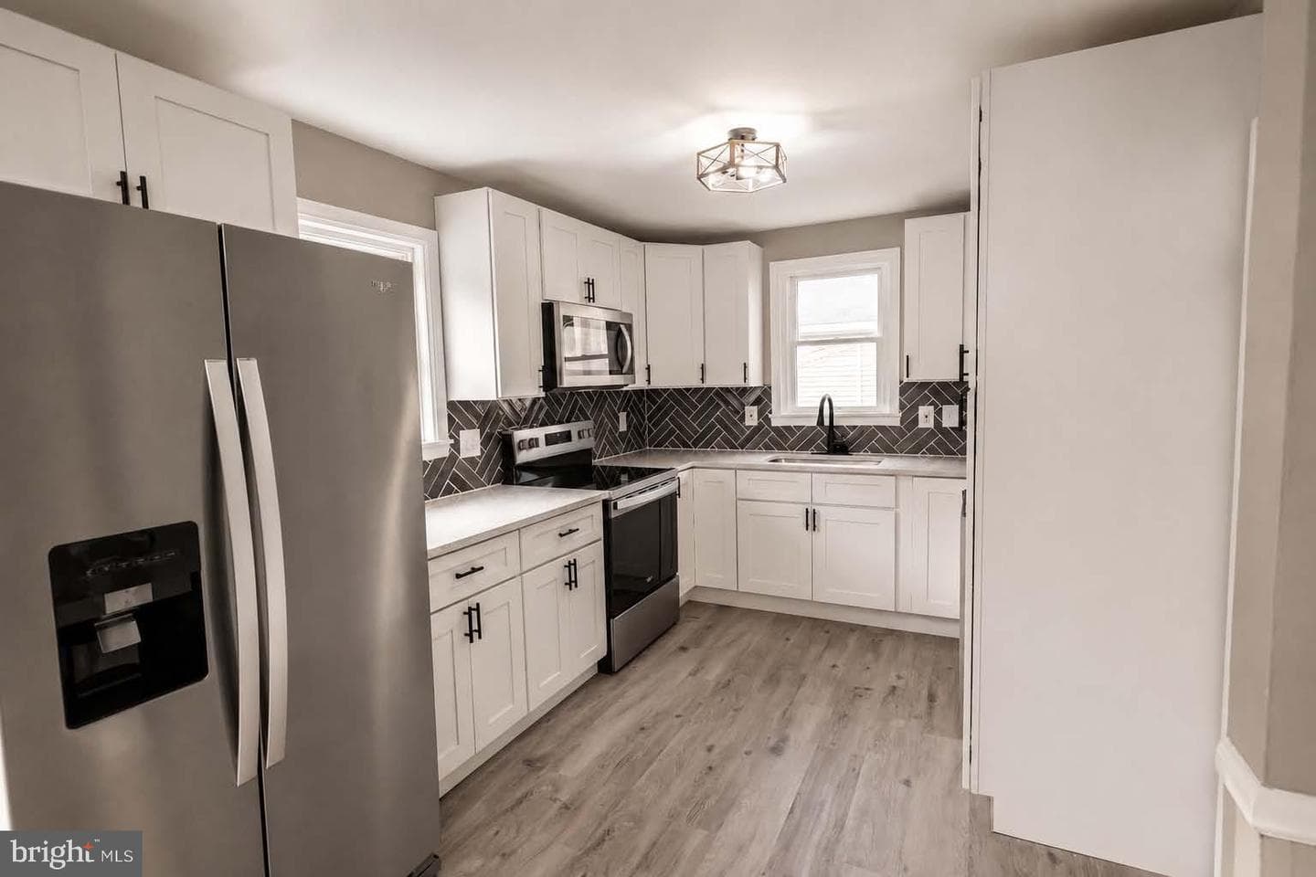7508 Kenlea Avenue photo 12