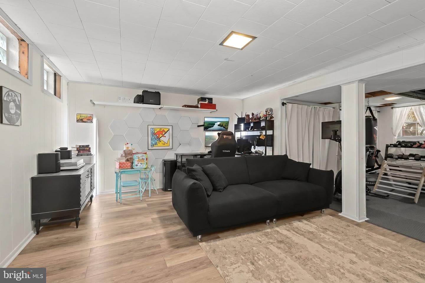 1633 Thetford Road photo 24