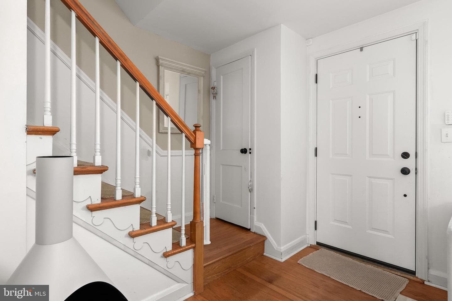1633 Thetford Road photo 4