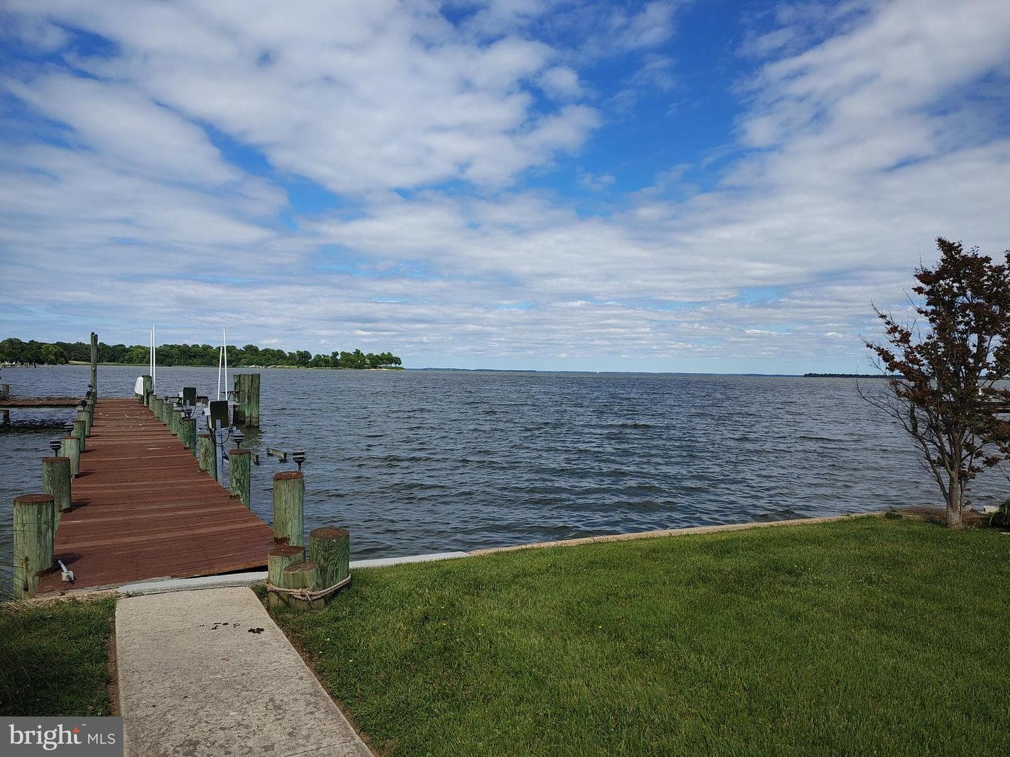 2424 Golupski Road photo 3