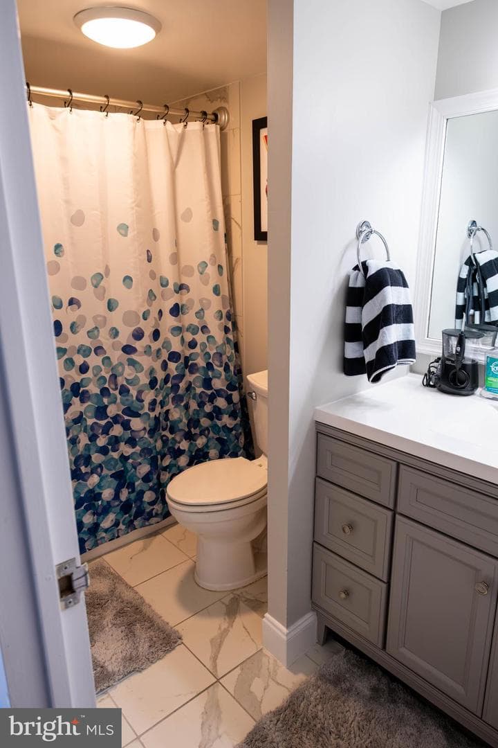205 E Joppa Road #405 photo 19