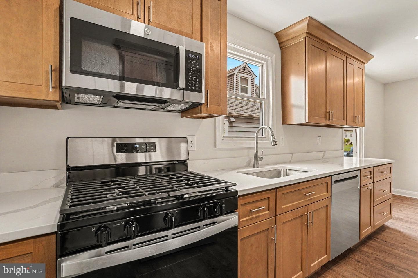 2513 Canterbury Road photo 10